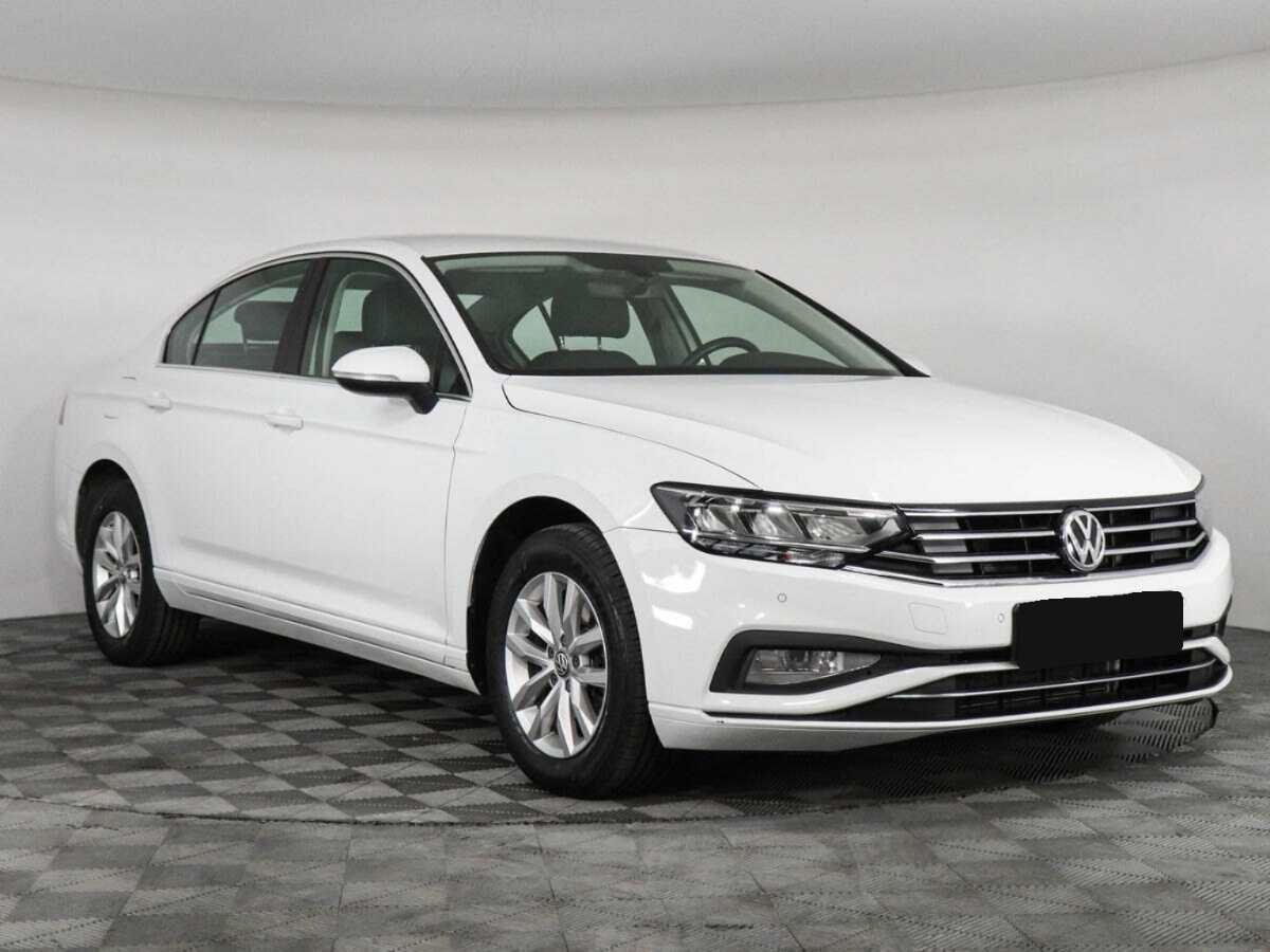 Volkswagen Passat, 2020 - фото №3