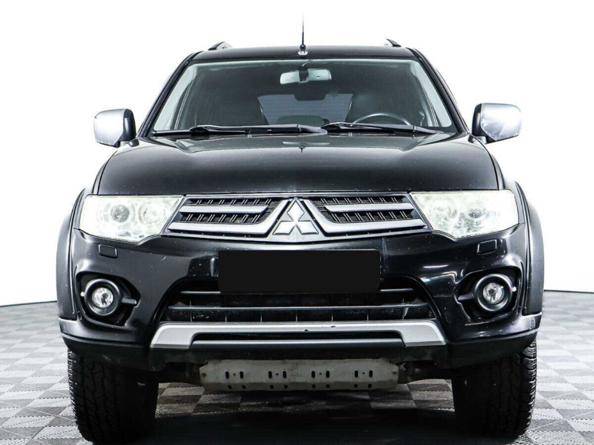 Mitsubishi Pajero Sport, 2014 - фото №1