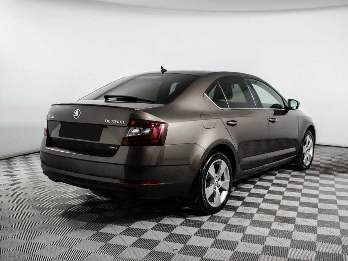 Skoda Octavia, 2018 - фото №4