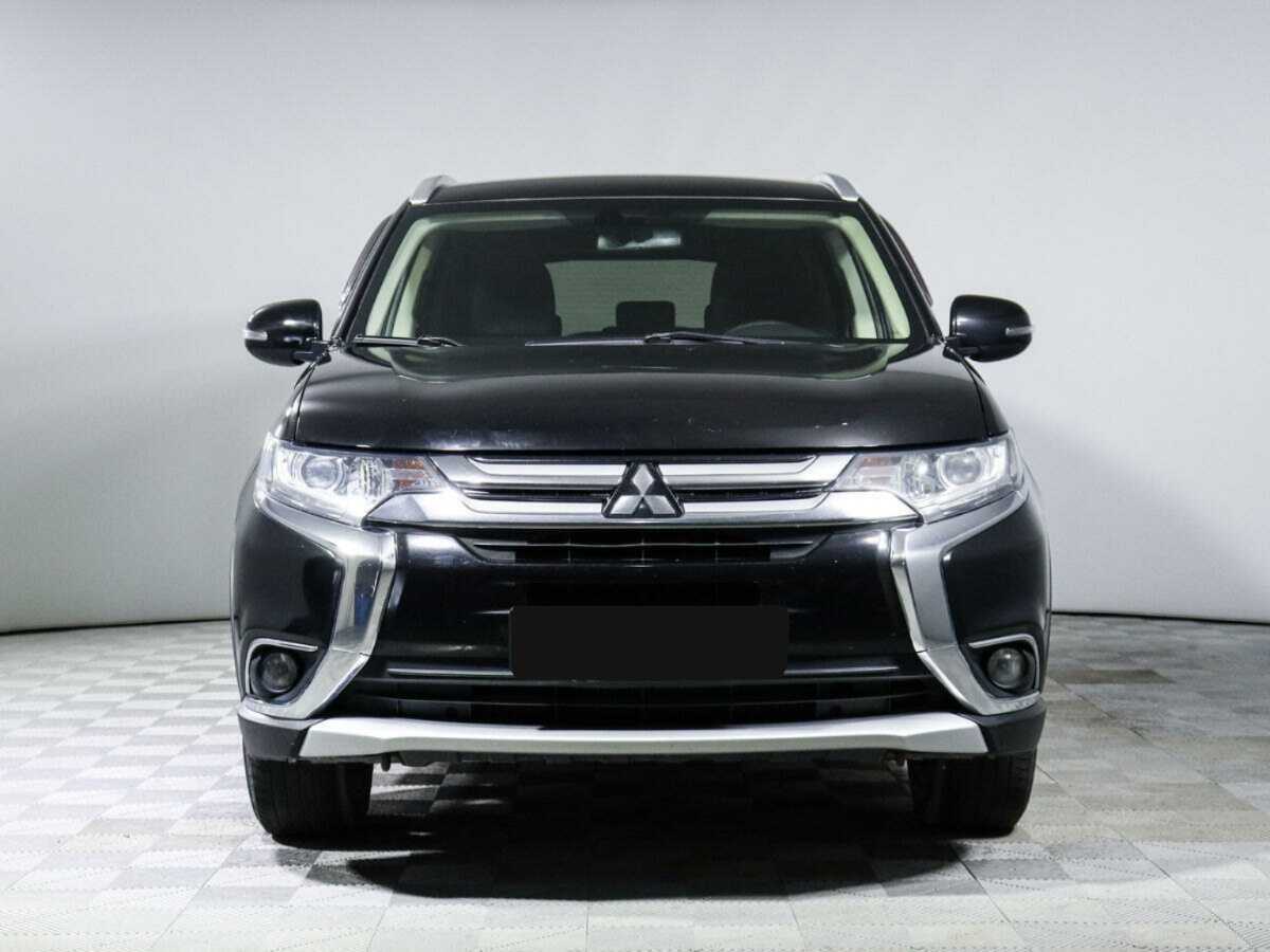 Mitsubishi Outlander, 2016 - фото №2