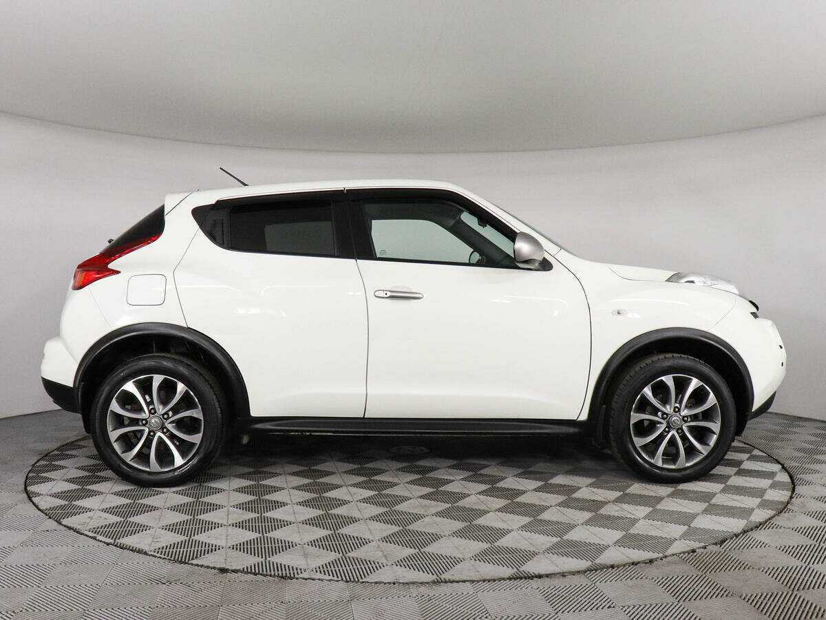 Nissan Juke, 2012 - фото №4
