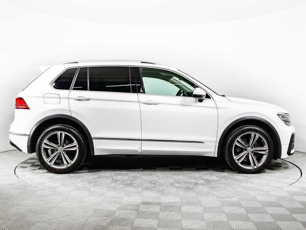 Volkswagen Tiguan, 2018 - фото №4