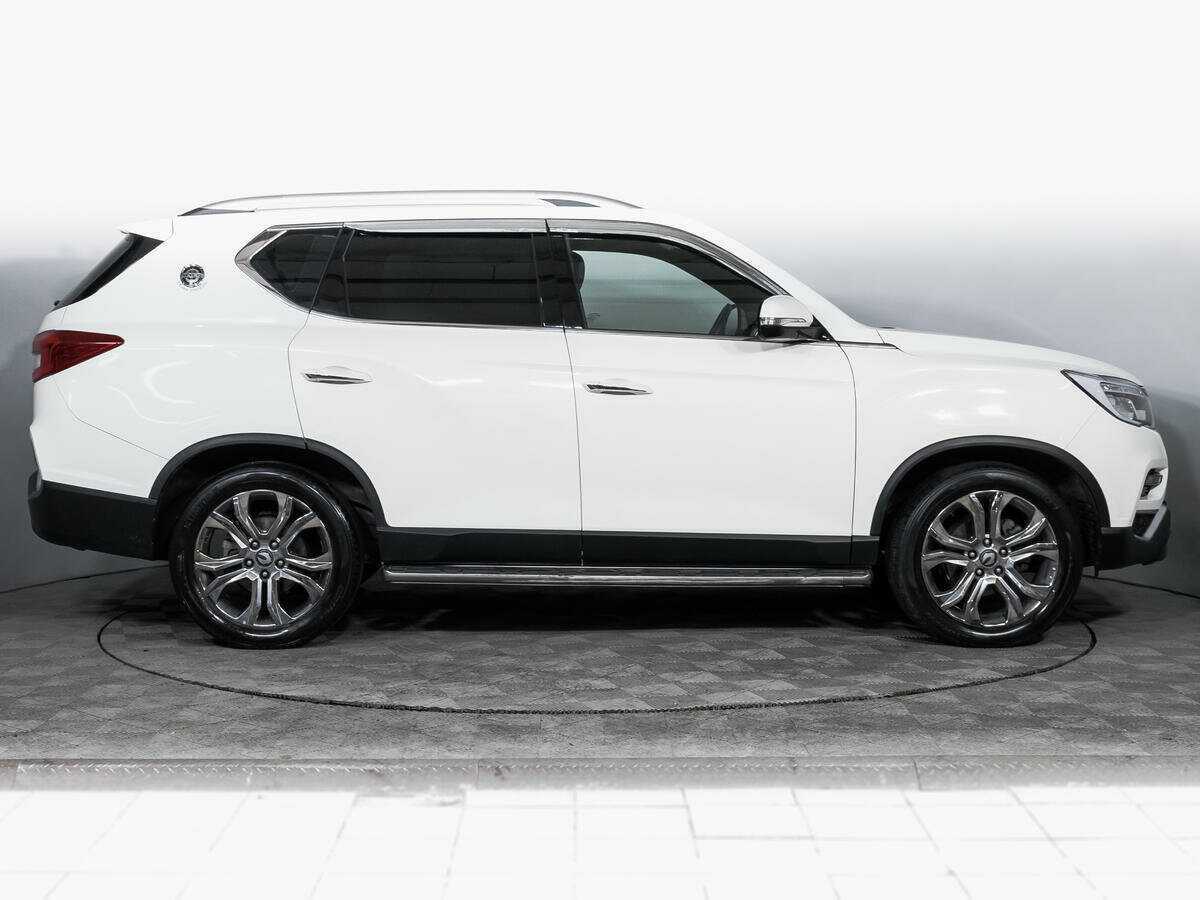 SsangYong Rexton, 2018 - фото №4