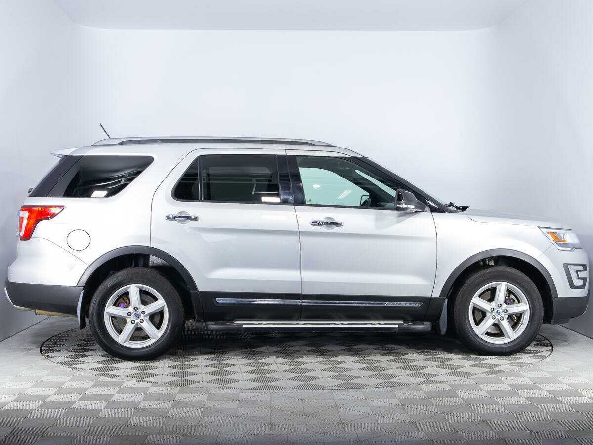 Ford Explorer, 2017 - фото №4