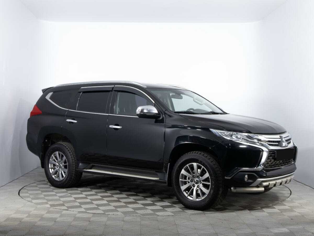 Mitsubishi Pajero Sport, 2017 - фото №3
