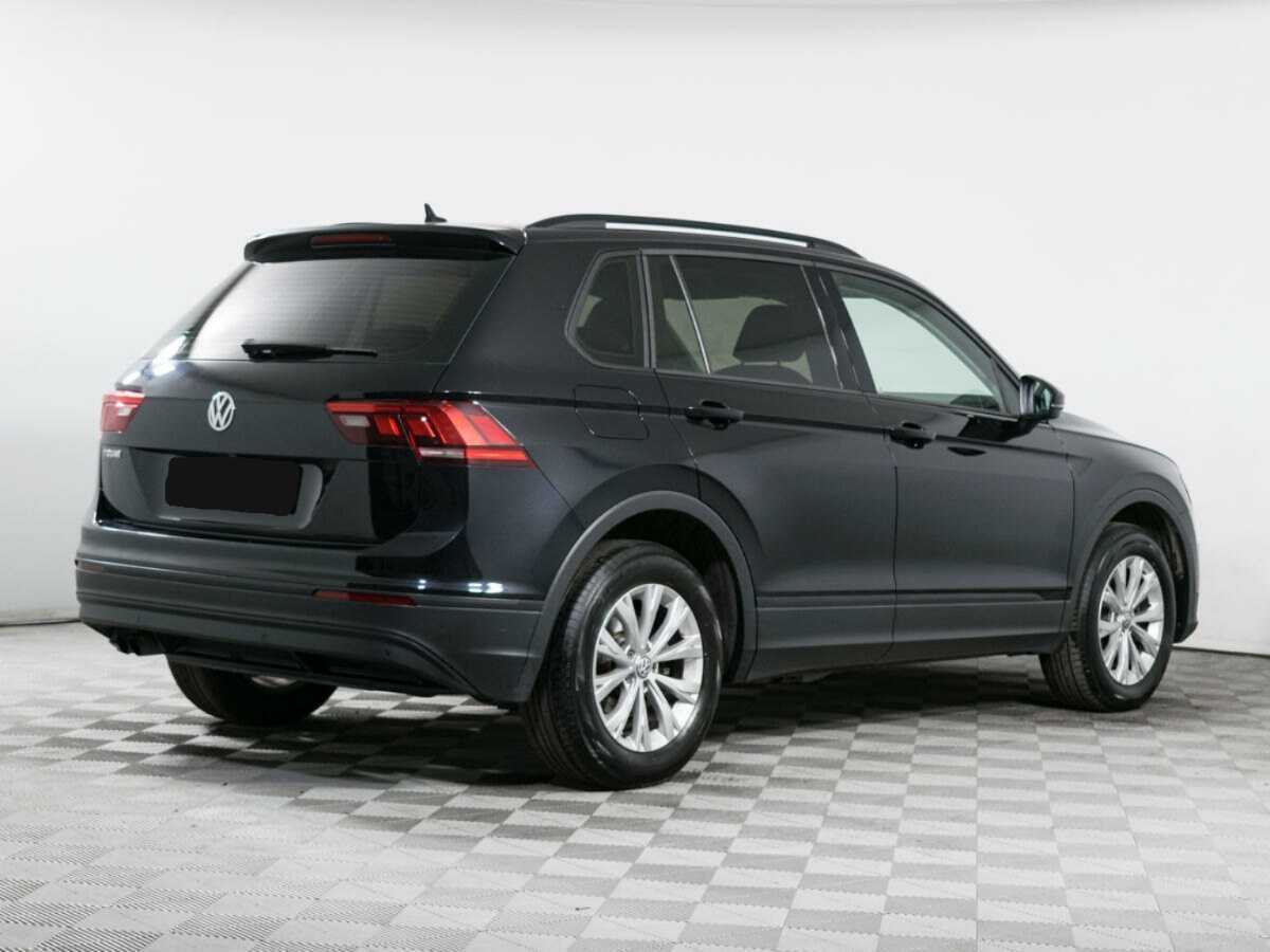 Volkswagen Tiguan, 2020 - фото №4