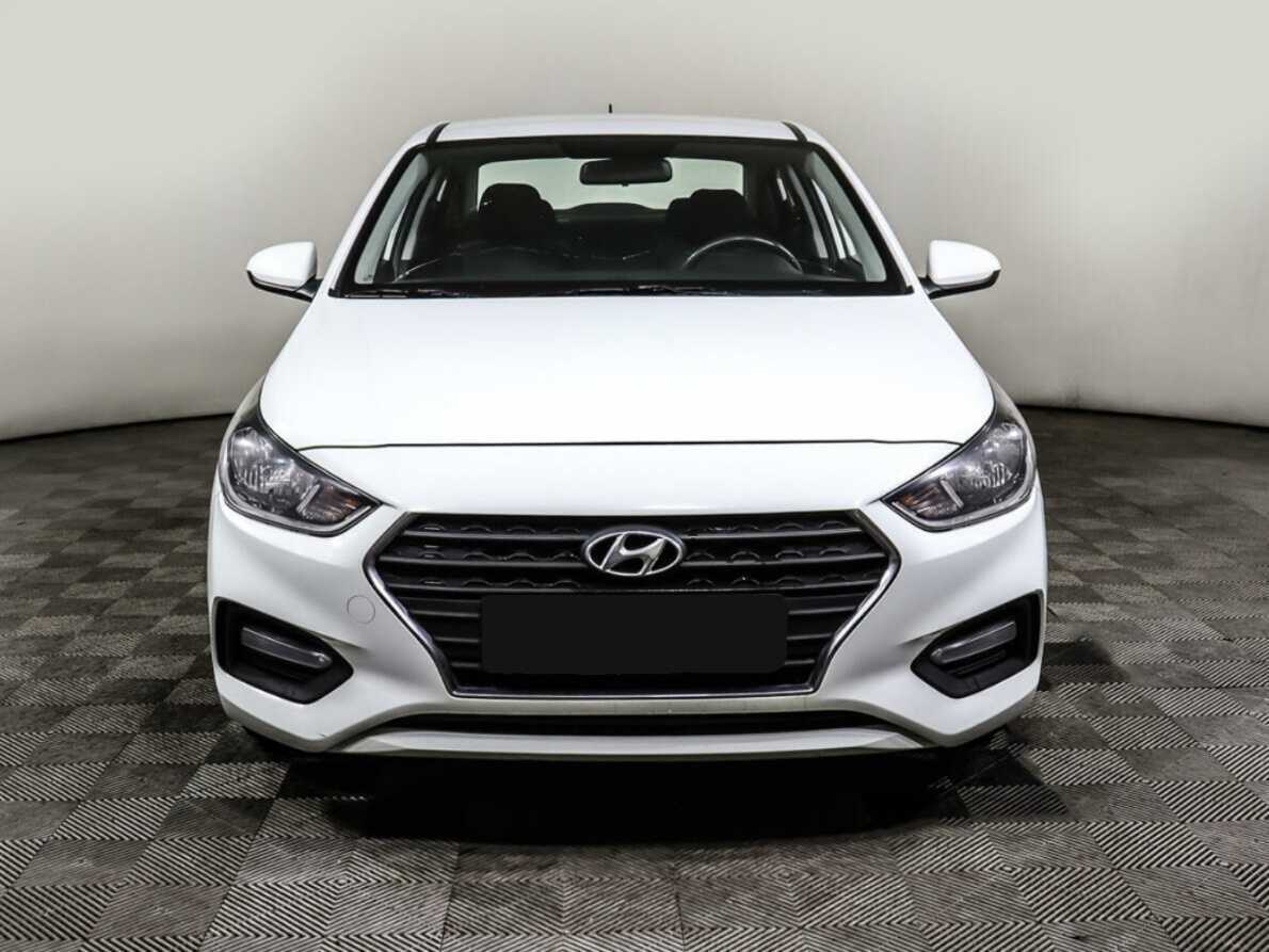 Hyundai Solaris, 2019 - фото №1