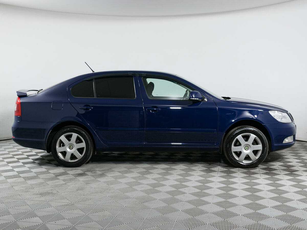 Skoda Octavia, 2012 - фото №4