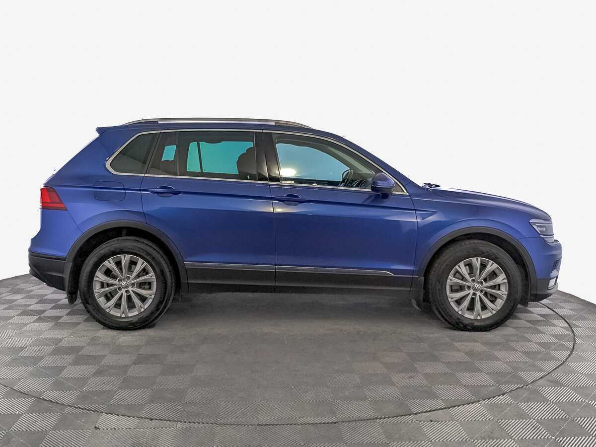 Volkswagen Tiguan, 2018 - фото №4