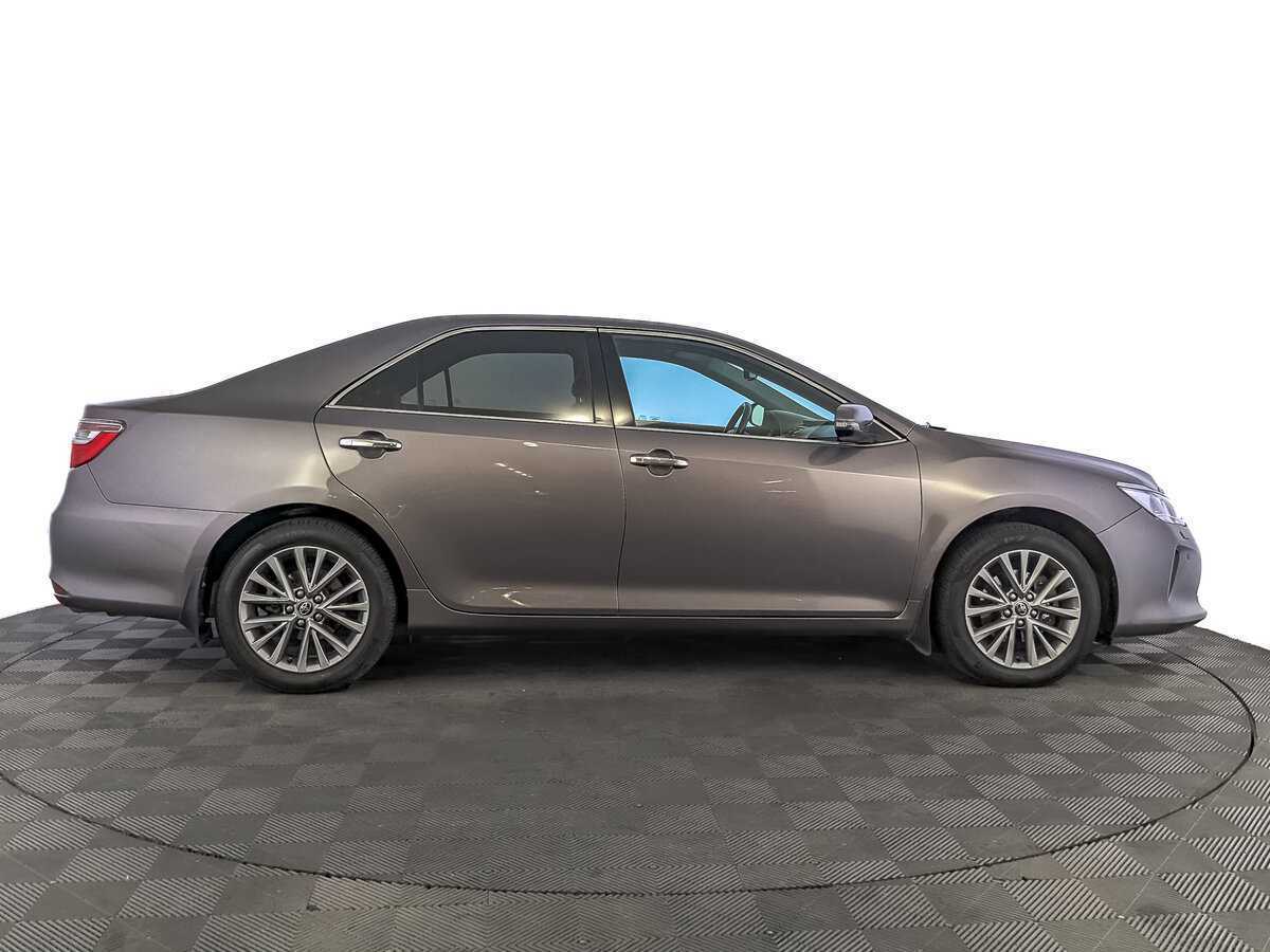 Toyota Camry, 2016 - фото №4