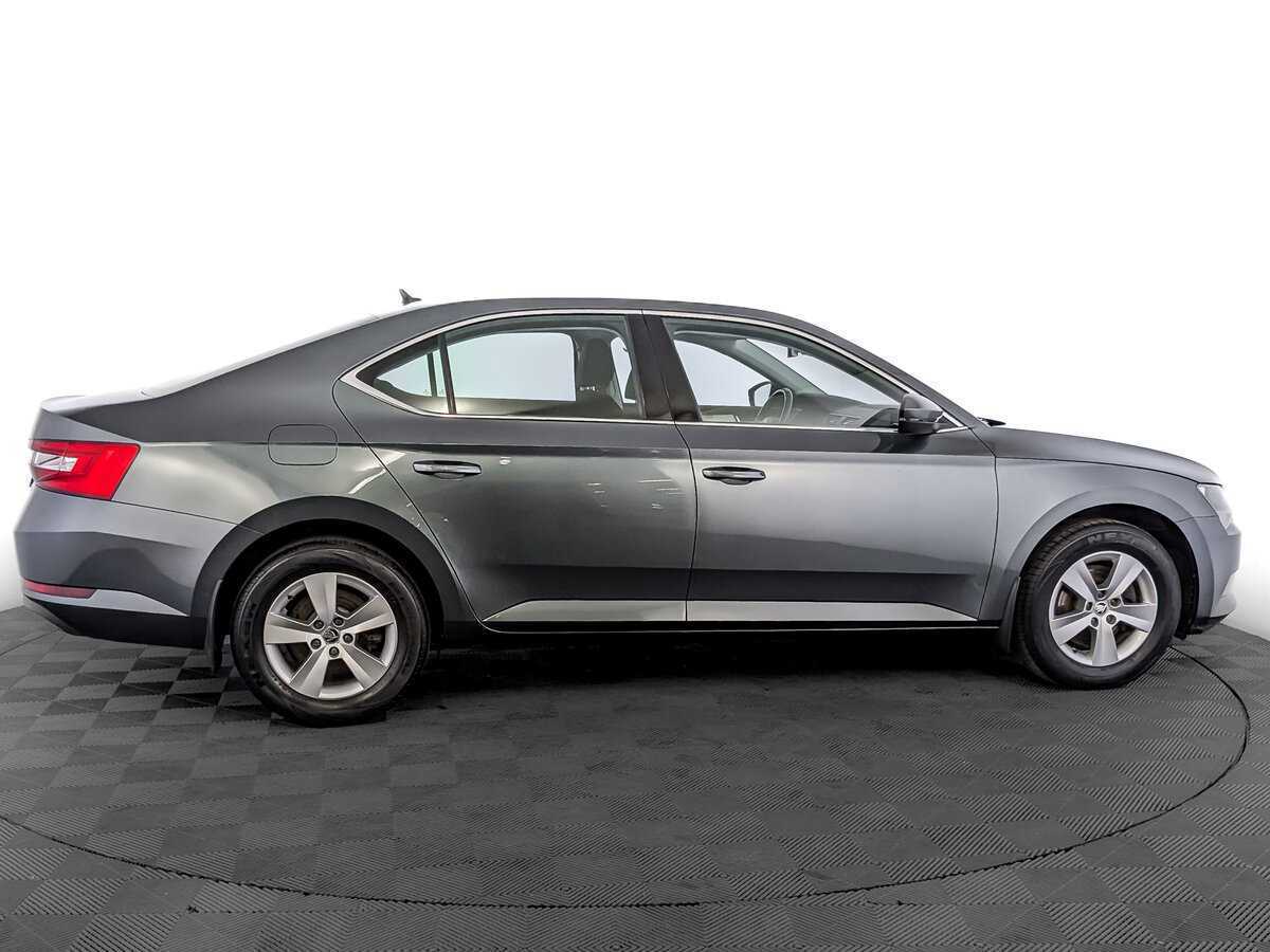 Skoda Superb, 2019 - фото №4