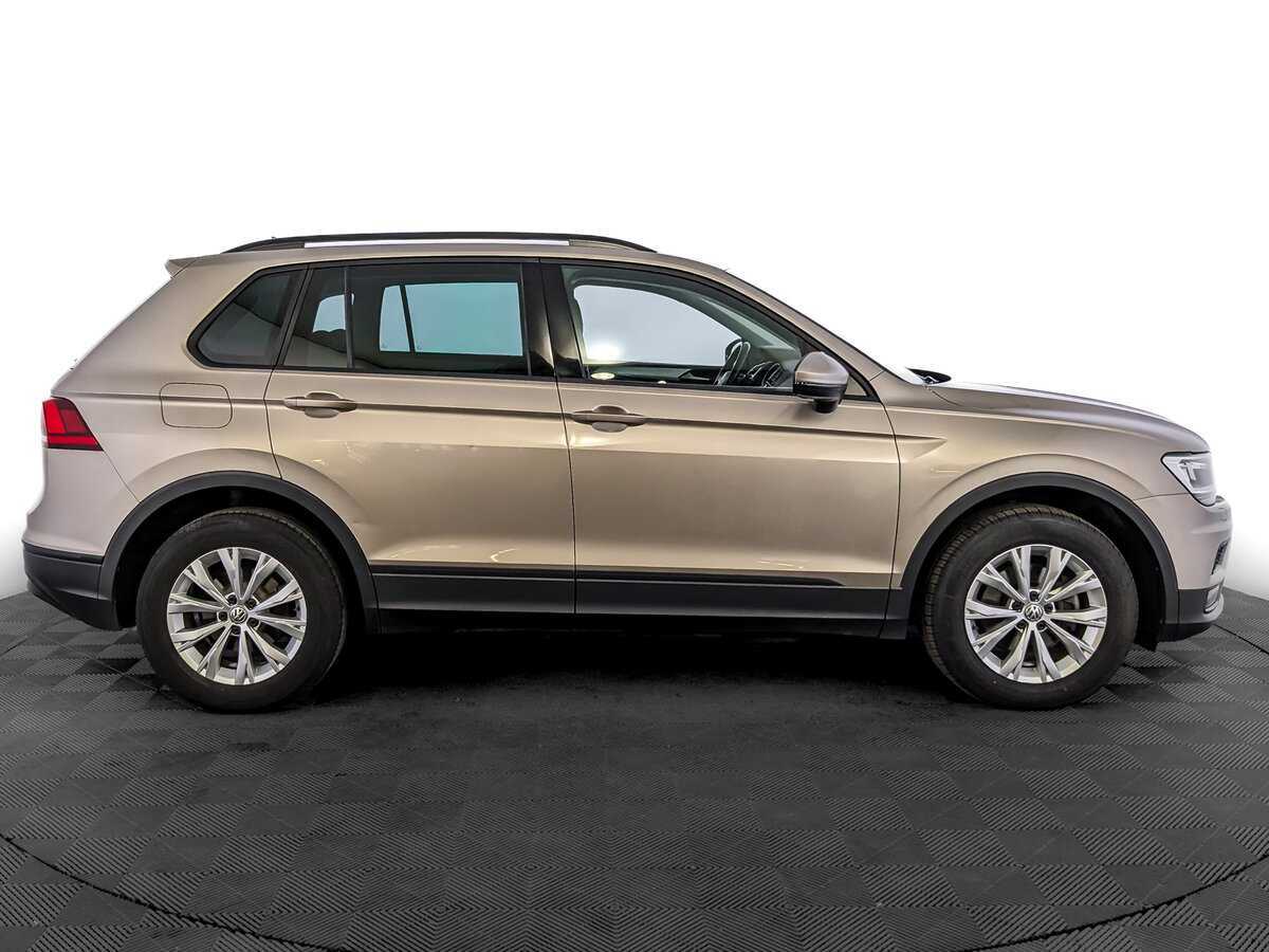 Volkswagen Tiguan, 2019 - фото №4