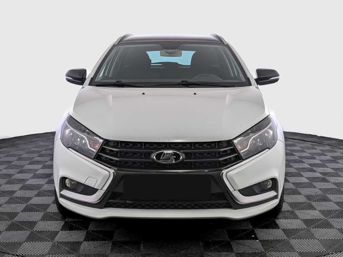 Lada (ВАЗ) Vesta SW, 2021 - фото №2