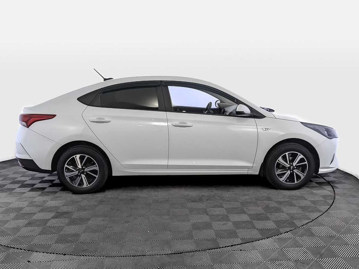 Hyundai Solaris, 2020 - фото №4