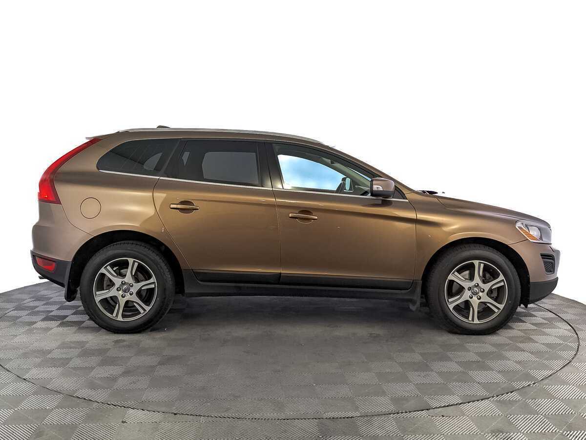 Volvo XC60, 2012 - фото №4