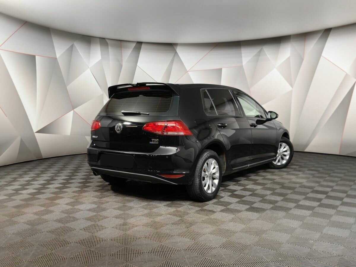Volkswagen Golf, 2013 - фото №2
