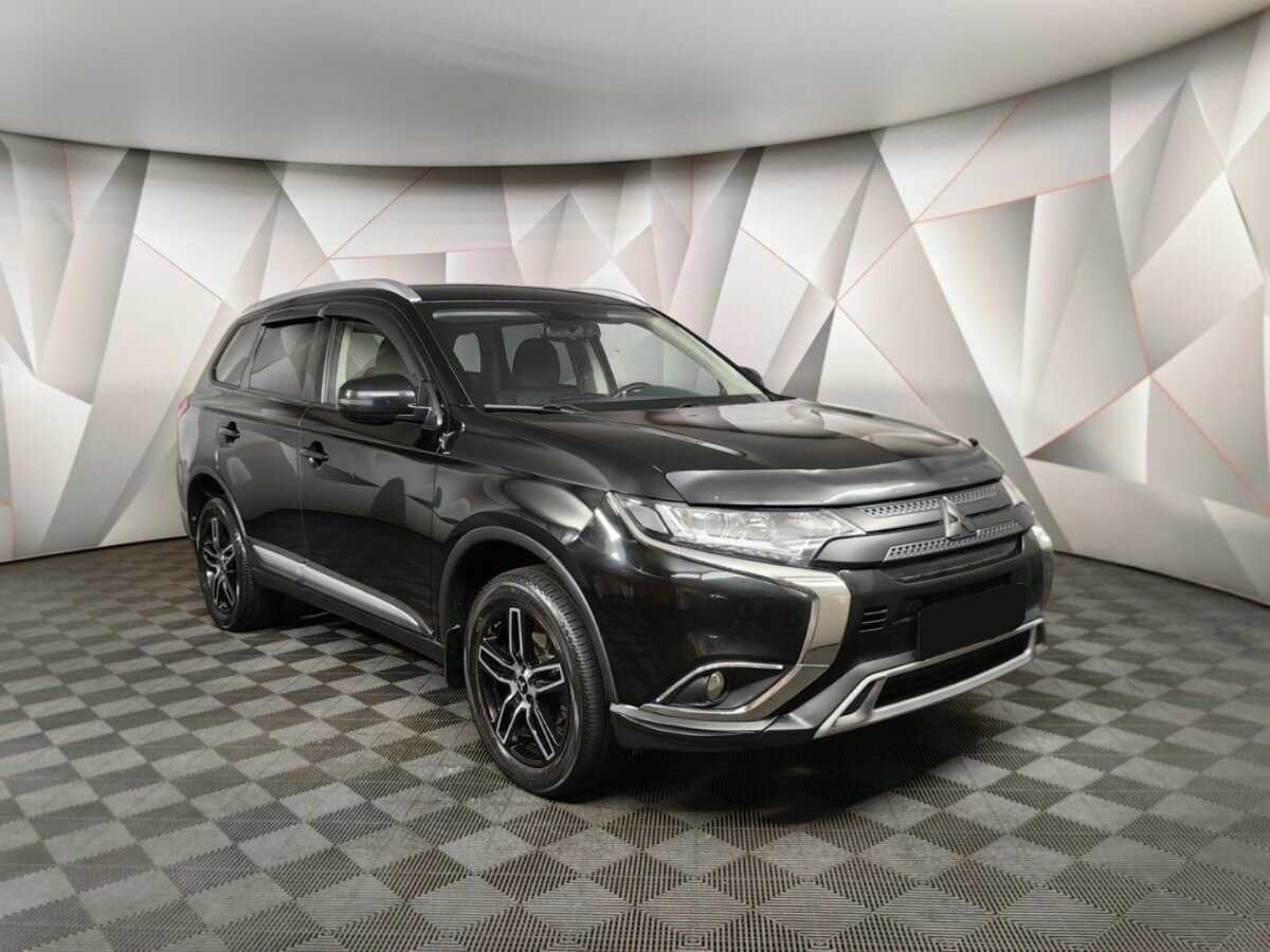 Mitsubishi Outlander, 2019 - фото №3