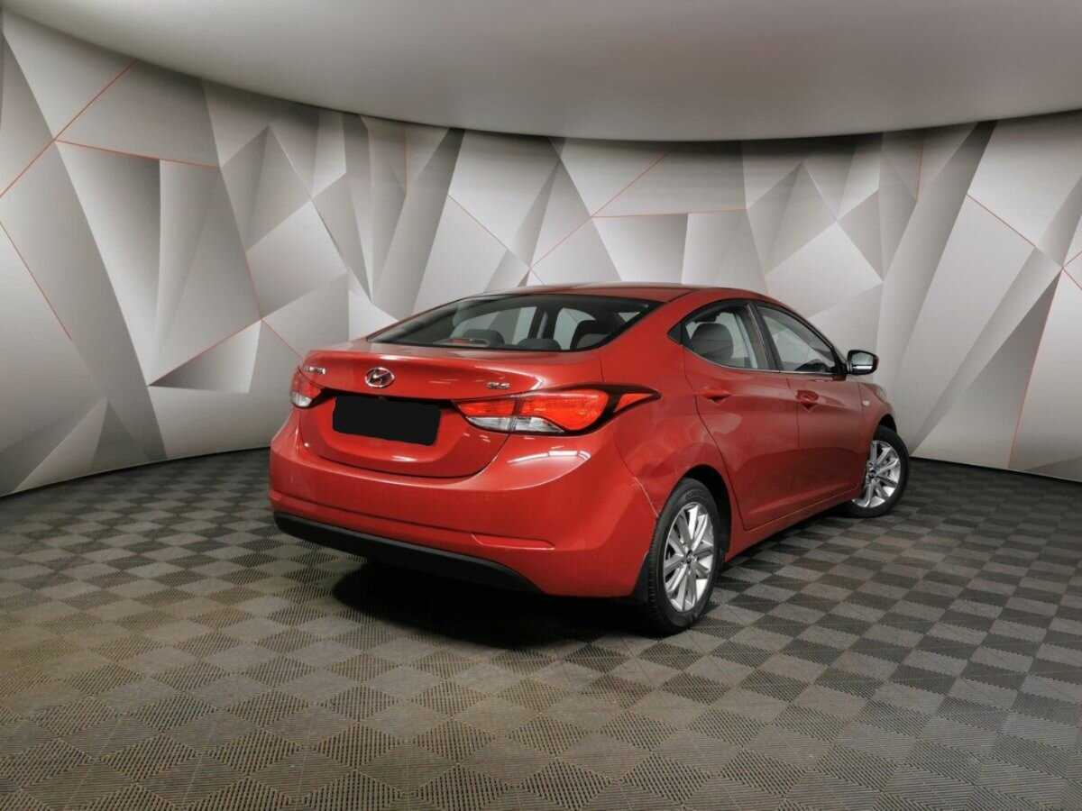 Hyundai Elantra, 2015 - фото №2