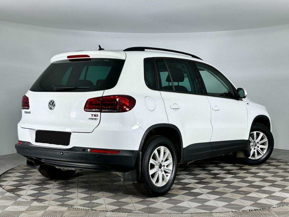 Volkswagen Tiguan, 2016 - фото №2