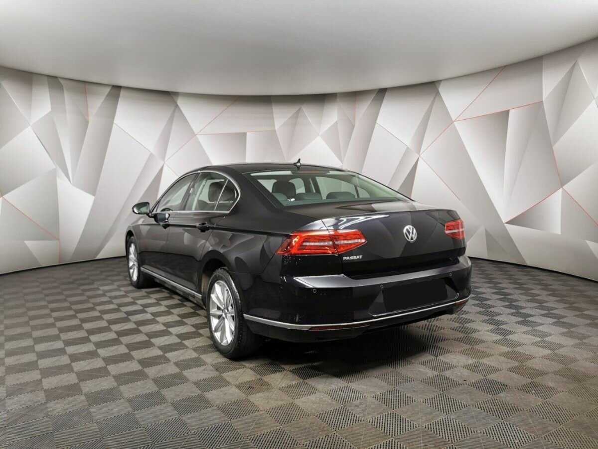 Volkswagen Passat, 2019 - фото №4