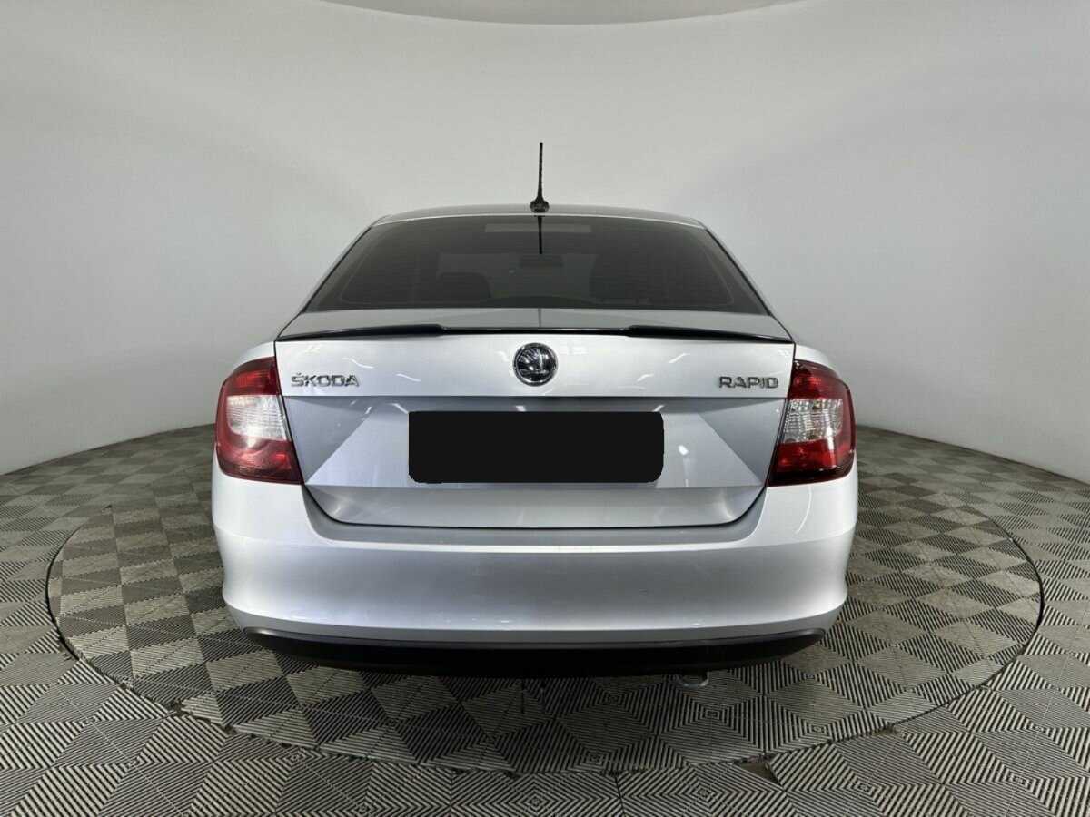 Skoda Rapid, 2018 - фото №3