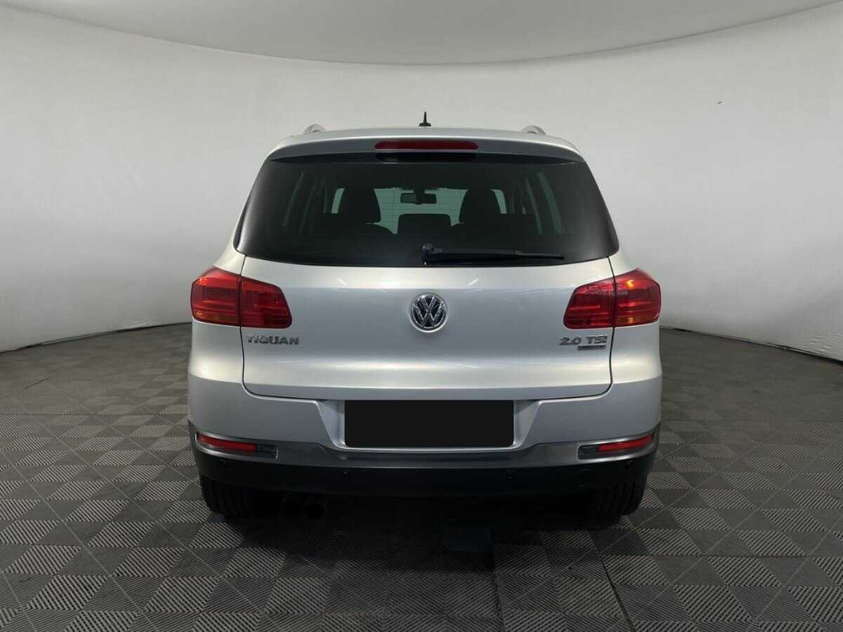 Volkswagen Tiguan, 2012 - фото №3
