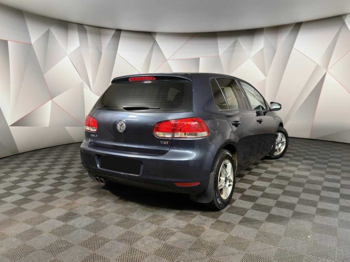 Volkswagen Golf, 2012 - фото №2