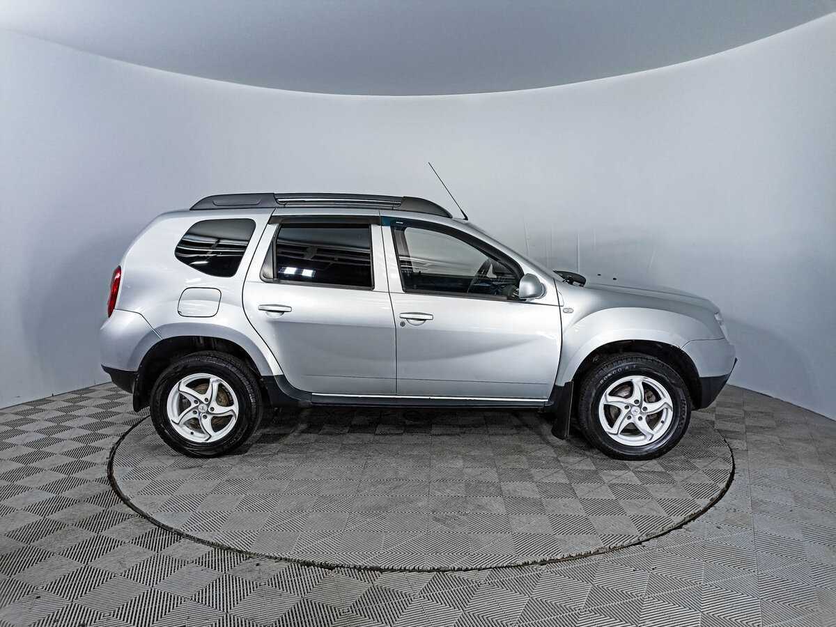 Renault Duster, 2012 - фото №4