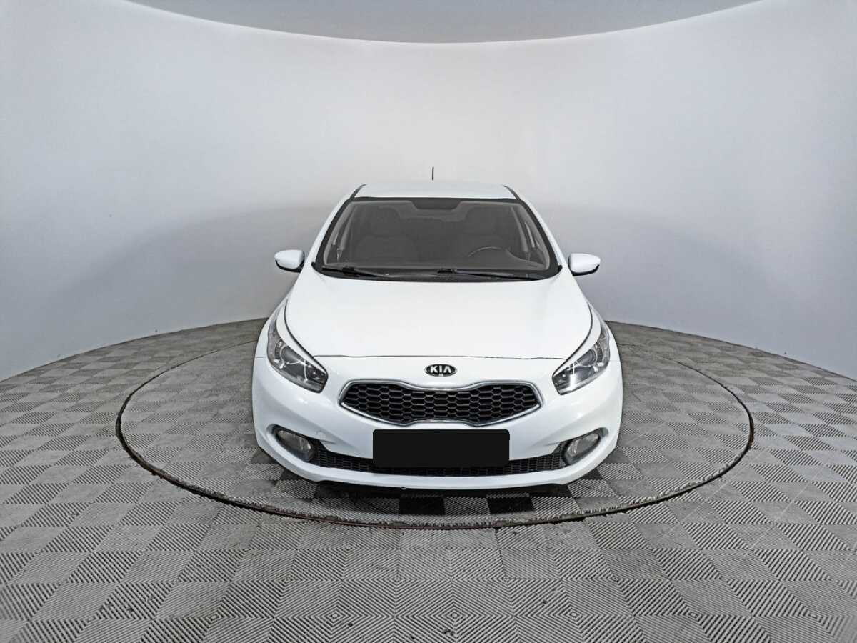 Kia Ceed, 2014 - фото №2