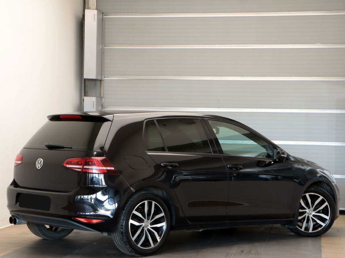 Volkswagen Golf, 2013 - фото №4