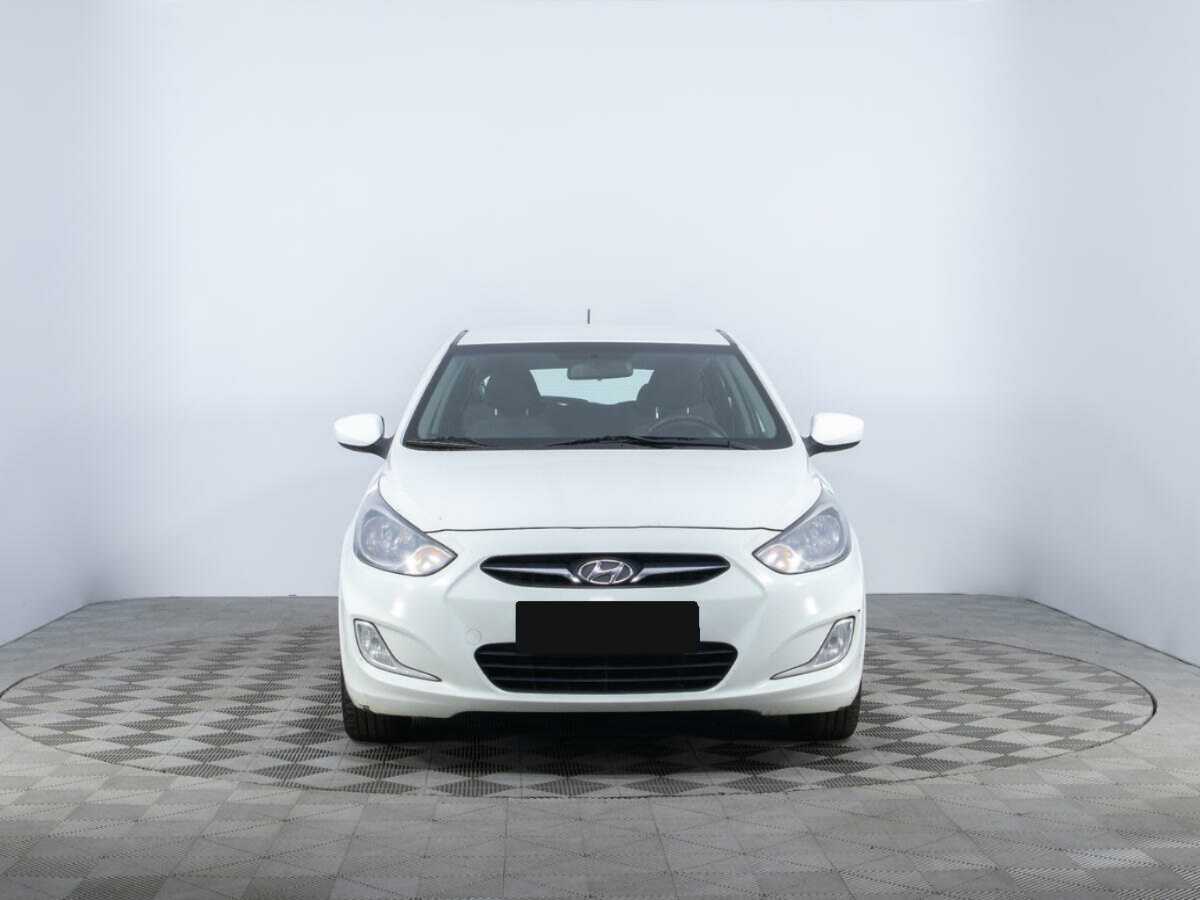 Hyundai Solaris, 2014 - фото №2