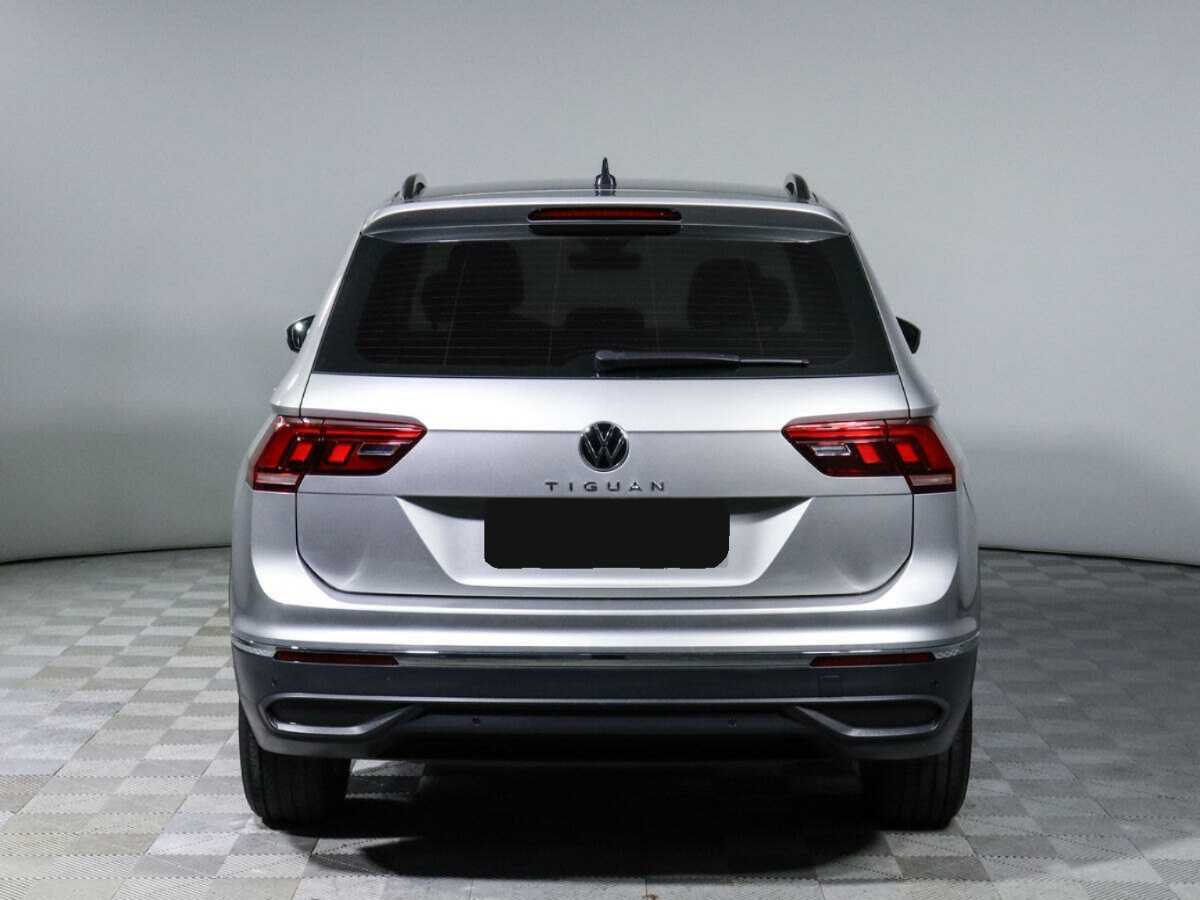 Volkswagen Tiguan, 2021 - фото №4