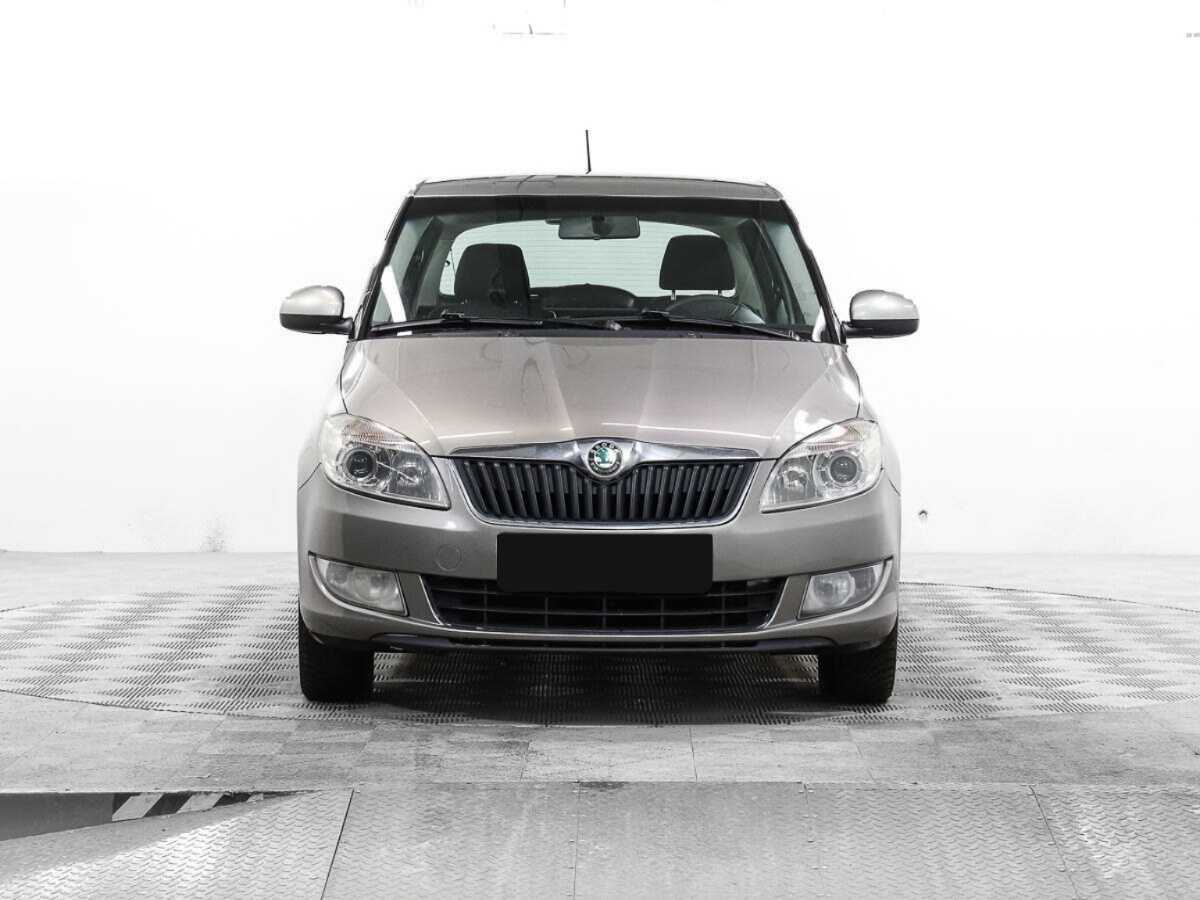 Skoda Fabia, 2012 - фото №2