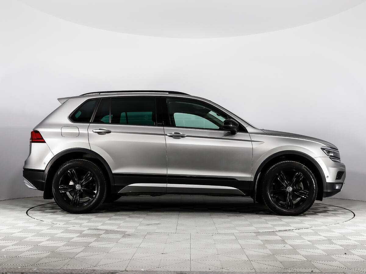 Volkswagen Tiguan, 2019 - фото №4