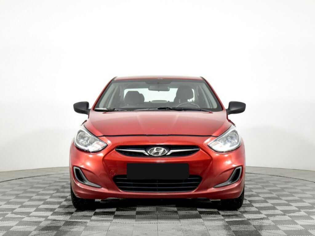 Hyundai Solaris, 2013 - фото №2