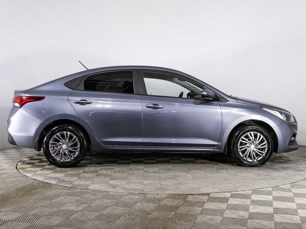 Hyundai Solaris, 2019 - фото №4