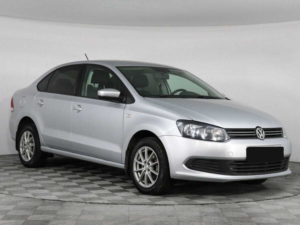 Volkswagen Polo, 2015 - фото №3