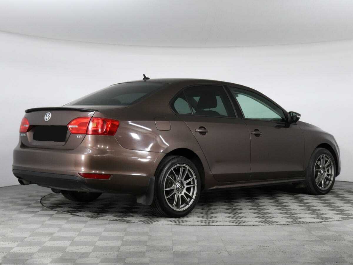 Volkswagen Jetta, 2014 - фото №3