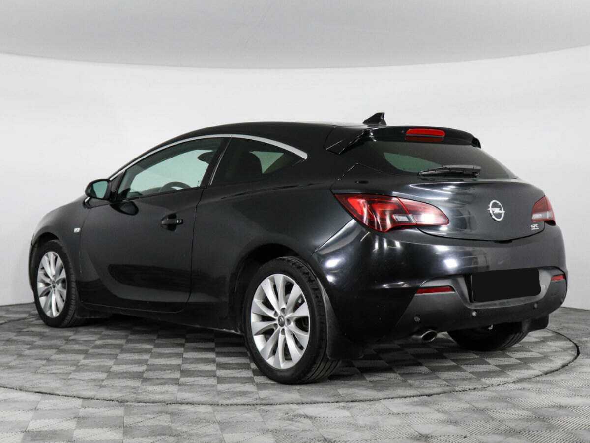 Opel Astra GTC, 2013 - фото №4