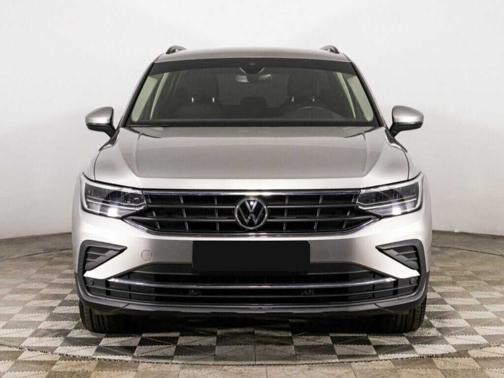 Volkswagen Tiguan, 2021 - фото №2