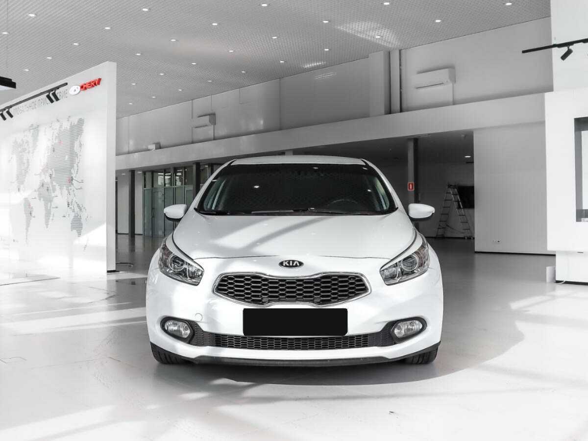 Kia Ceed, 2013 - фото №2