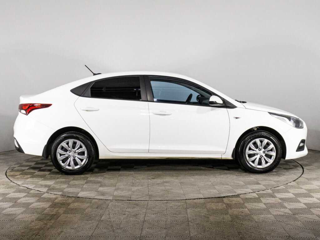Hyundai Solaris, 2019 - фото №4