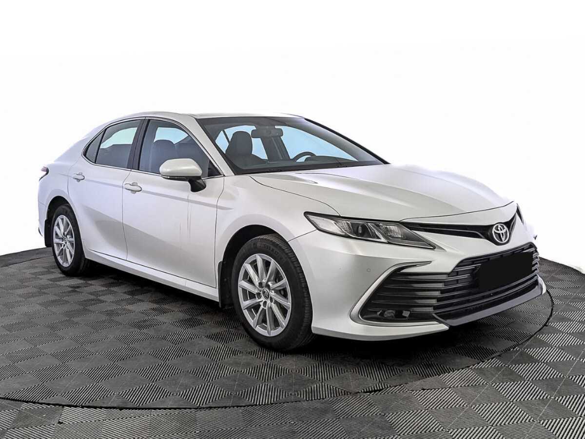 Toyota Camry, 2021 - фото №3