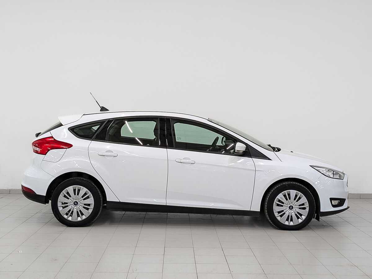 Ford Focus, 2018 - фото №4