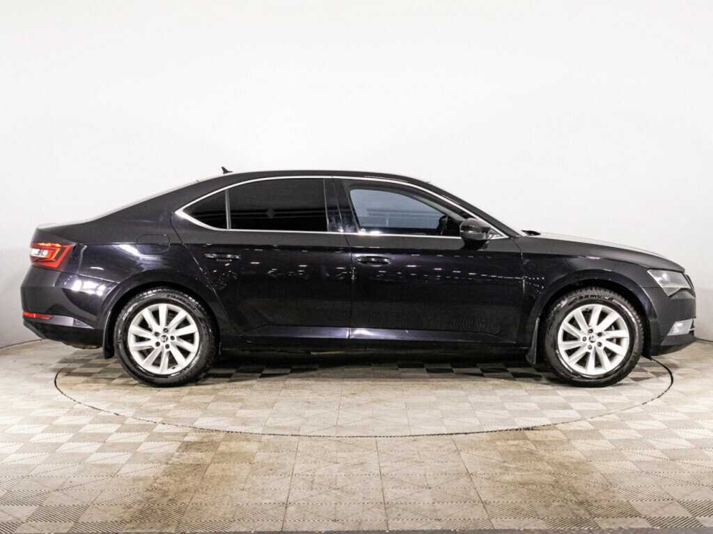 Skoda Superb, 2017 - фото №4