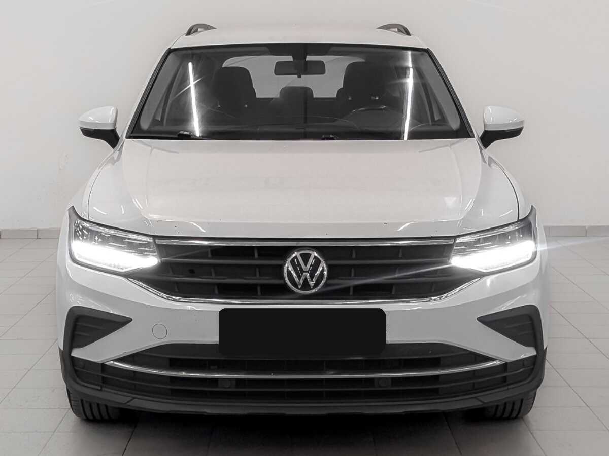 Volkswagen Tiguan, 2021 - фото №2