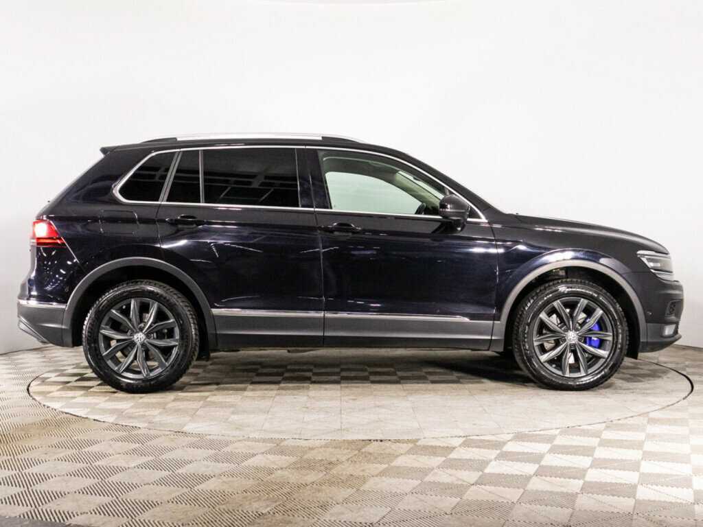Volkswagen Tiguan, 2019 - фото №4