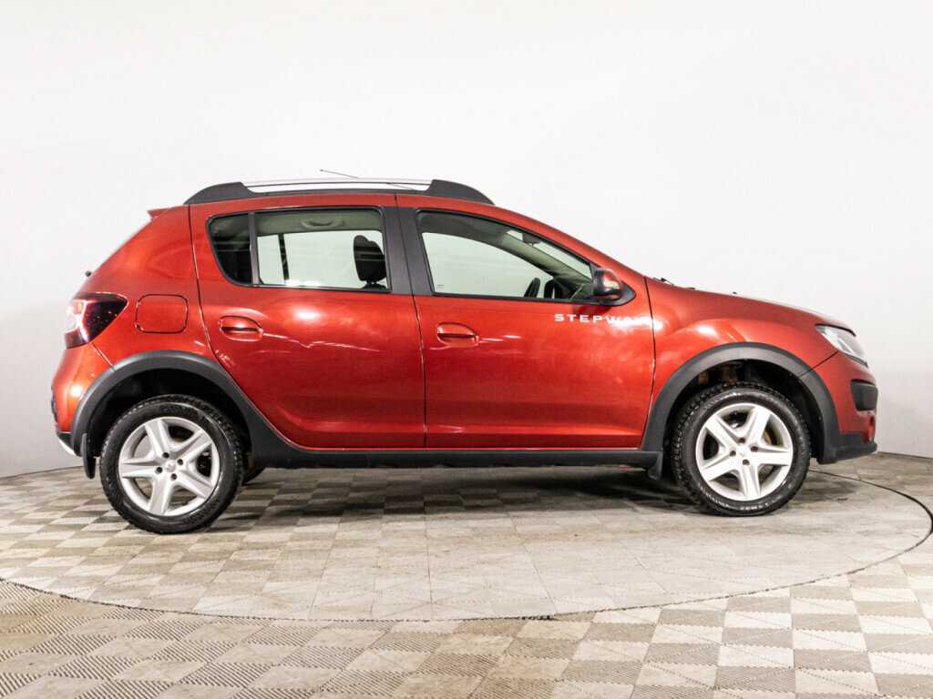 Renault Sandero Stepway, 2017 - фото №4