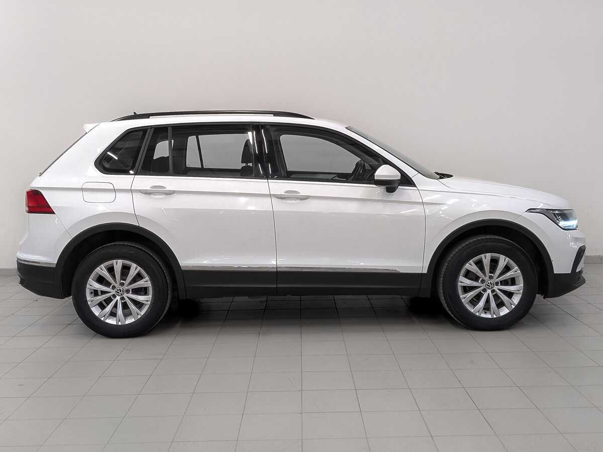 Volkswagen Tiguan, 2021 - фото №4