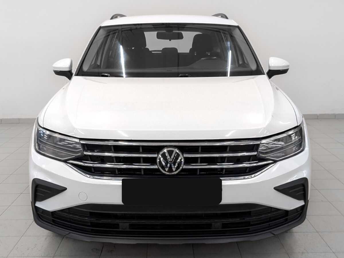Volkswagen Tiguan, 2021 - фото №2